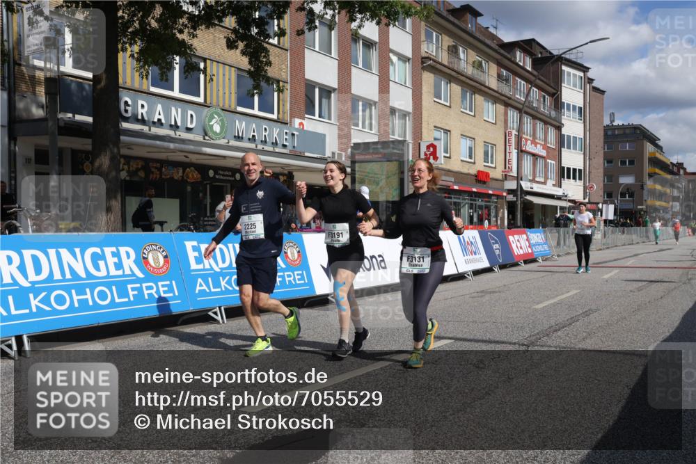 15.09.2024 - PSD Bank Halbmarathon Michael Strokosch http://msf.ph/oto/7055529 15.09.2024 12:42:07 Ziel 2225, 3131, 3191, 3363 meine-sportfotos.de