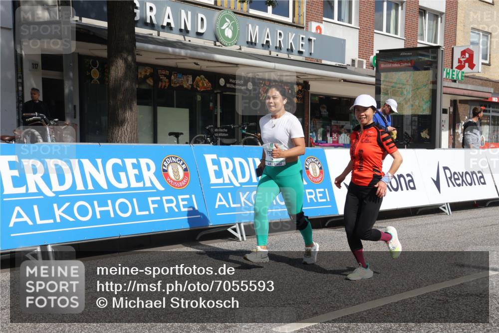 15.09.2024 - PSD Bank Halbmarathon Michael Strokosch http://msf.ph/oto/7055593 15.09.2024 12:42:21 Ziel 2449, 2913, 2966, 3278 meine-sportfotos.de