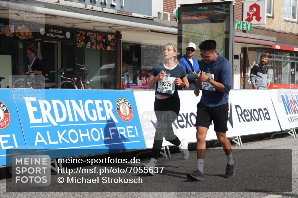 15.09.2024 - PSD Bank Halbmarathon Michael Strokosch http://msf.ph/oto/7055637 15.09.2024 12:42:31 Ziel 2273, 2449, 3278, 3400 meine-sportfotos.de