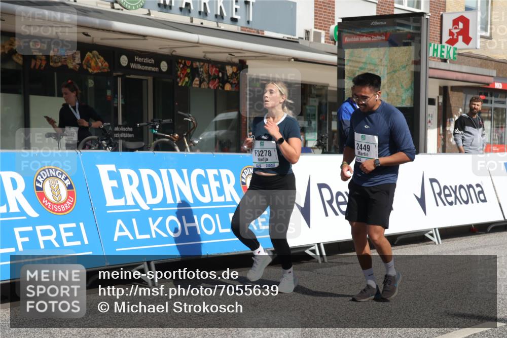 15.09.2024 - PSD Bank Halbmarathon Michael Strokosch http://msf.ph/oto/7055639 15.09.2024 12:42:31 Ziel 2273, 2449, 3278, 3400 meine-sportfotos.de