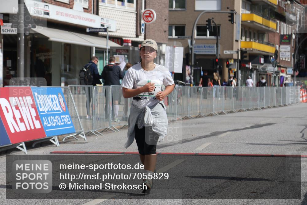 15.09.2024 - PSD Bank Halbmarathon Michael Strokosch http://msf.ph/oto/7055829 15.09.2024 12:44:12 Ziel 1350, 3267 meine-sportfotos.de