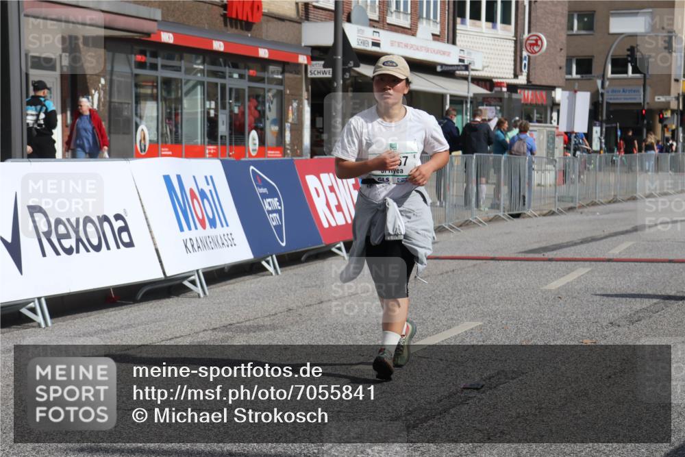 15.09.2024 - PSD Bank Halbmarathon Michael Strokosch http://msf.ph/oto/7055841 15.09.2024 12:44:13 Ziel 1350, 3267 meine-sportfotos.de