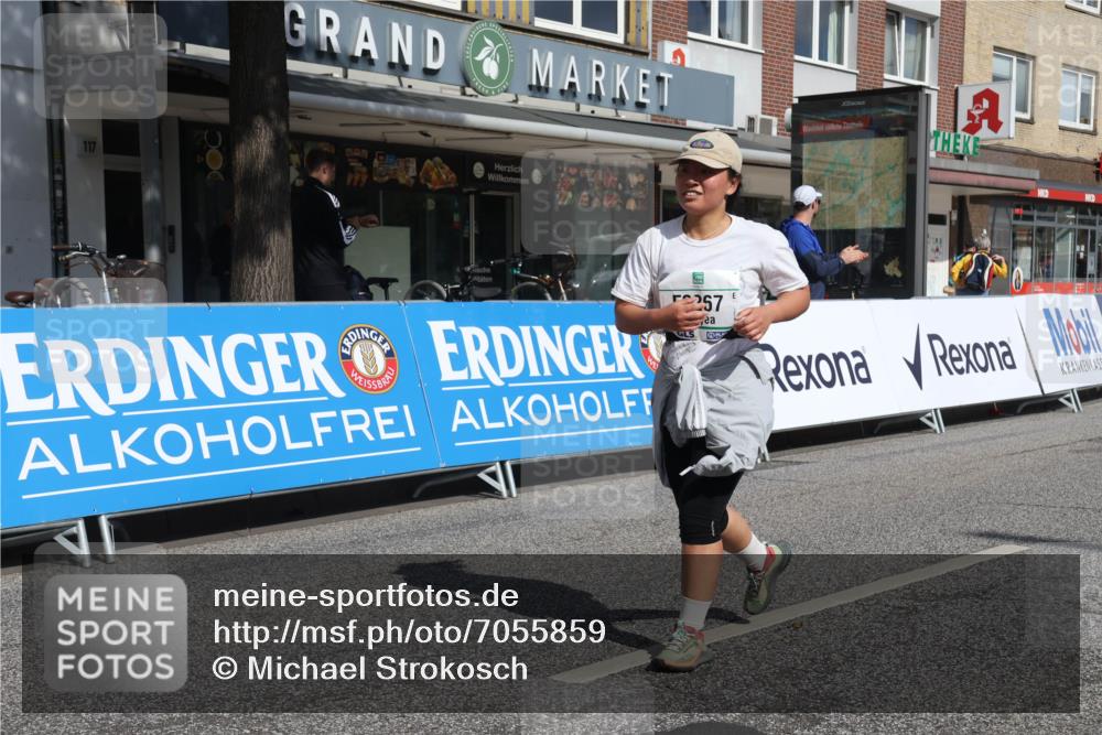 15.09.2024 - PSD Bank Halbmarathon Michael Strokosch http://msf.ph/oto/7055859 15.09.2024 12:44:15 Ziel 1350, 3267 meine-sportfotos.de