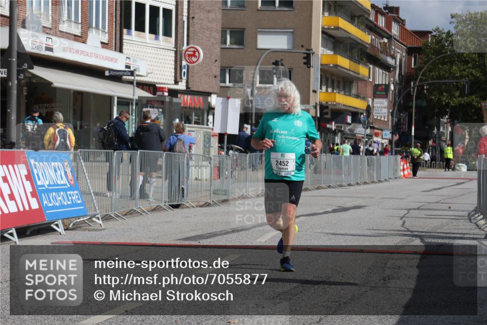 15.09.2024 - PSD Bank Halbmarathon Michael Strokosch http://msf.ph/oto/7055877 15.09.2024 12:44:28 Ziel 2452 meine-sportfotos.de