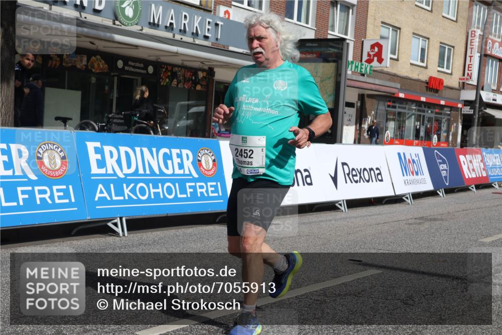 15.09.2024 - PSD Bank Halbmarathon Michael Strokosch http://msf.ph/oto/7055913 15.09.2024 12:44:32 Ziel 2452 meine-sportfotos.de