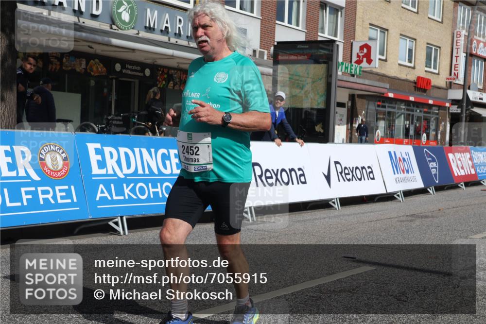 15.09.2024 - PSD Bank Halbmarathon Michael Strokosch http://msf.ph/oto/7055915 15.09.2024 12:44:33 Ziel 2452 meine-sportfotos.de