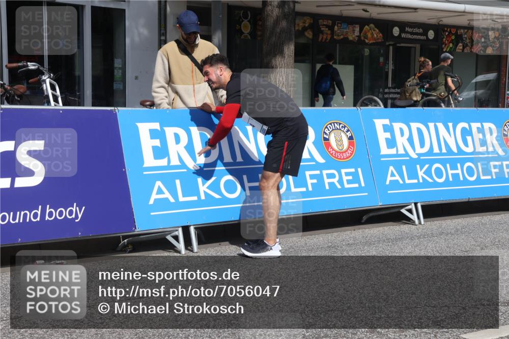 15.09.2024 - PSD Bank Halbmarathon Michael Strokosch http://msf.ph/oto/7056047 15.09.2024 12:46:02 Ziel 1784 meine-sportfotos.de
