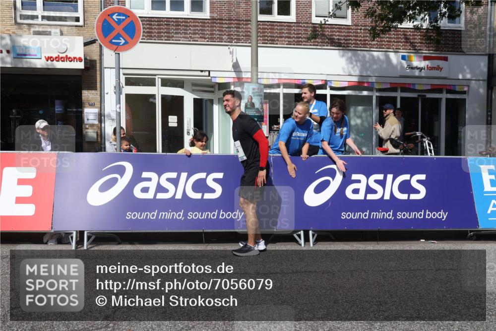 15.09.2024 - PSD Bank Halbmarathon Michael Strokosch http://msf.ph/oto/7056079 15.09.2024 12:46:06 Ziel 3421 meine-sportfotos.de