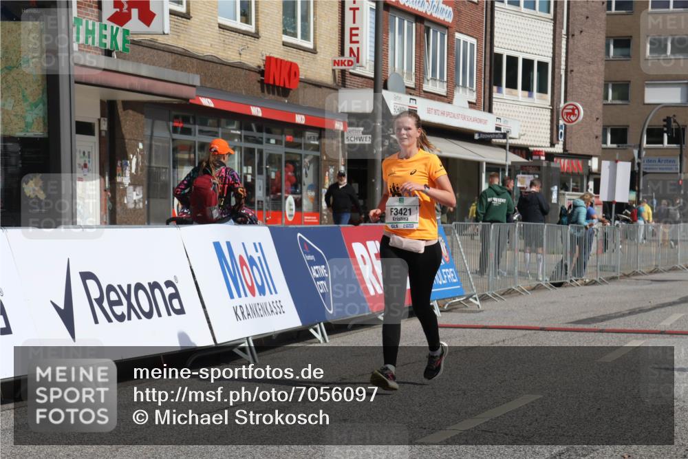 15.09.2024 - PSD Bank Halbmarathon Michael Strokosch http://msf.ph/oto/7056097 15.09.2024 12:46:15 Ziel 3421 meine-sportfotos.de