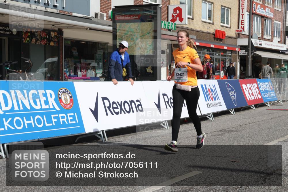 15.09.2024 - PSD Bank Halbmarathon Michael Strokosch http://msf.ph/oto/7056111 15.09.2024 12:46:16 Ziel 3241, 3421 meine-sportfotos.de