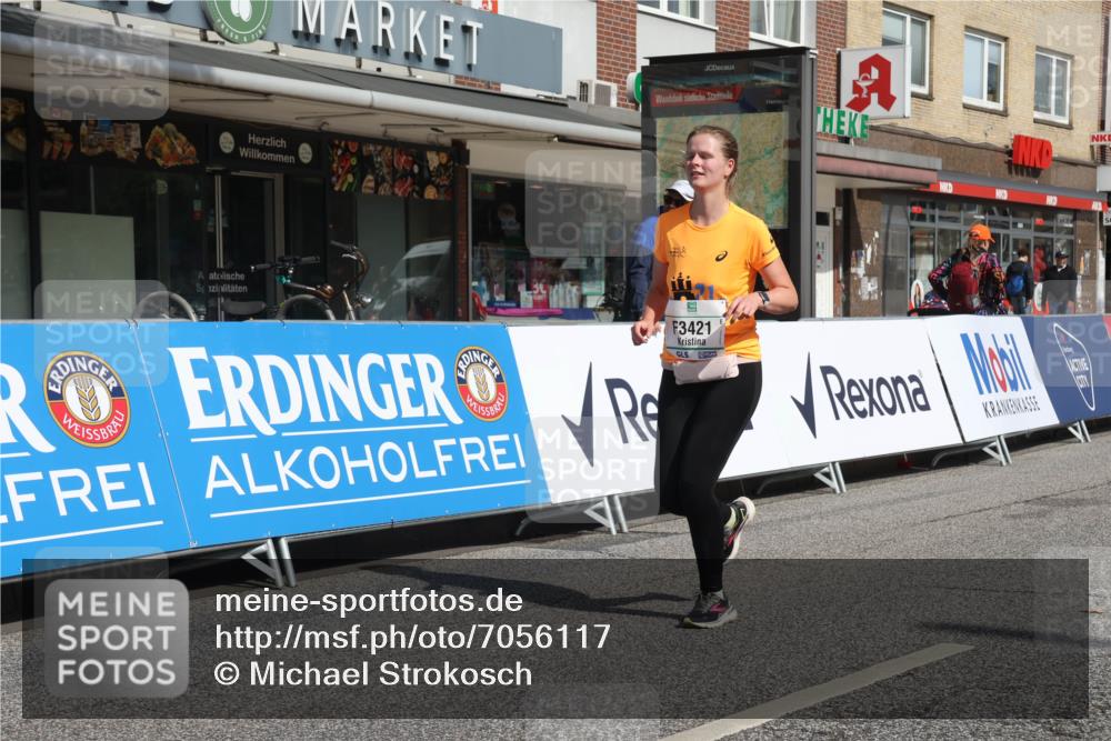 15.09.2024 - PSD Bank Halbmarathon Michael Strokosch http://msf.ph/oto/7056117 15.09.2024 12:46:17 Ziel 3241, 3421 meine-sportfotos.de