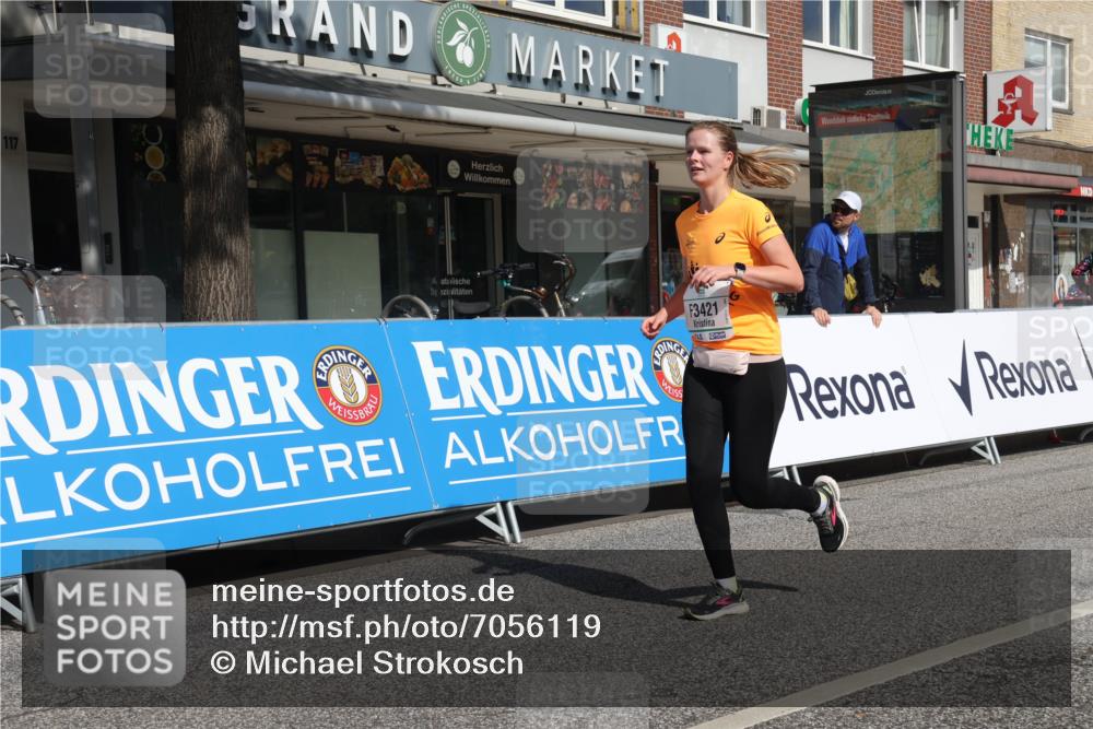 15.09.2024 - PSD Bank Halbmarathon Michael Strokosch http://msf.ph/oto/7056119 15.09.2024 12:46:17 Ziel 3241, 3421 meine-sportfotos.de