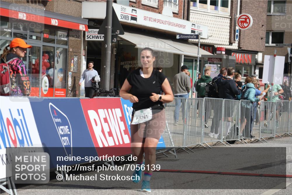 15.09.2024 - PSD Bank Halbmarathon Michael Strokosch http://msf.ph/oto/7056139 15.09.2024 12:46:24 Ziel 3241, 3421 meine-sportfotos.de