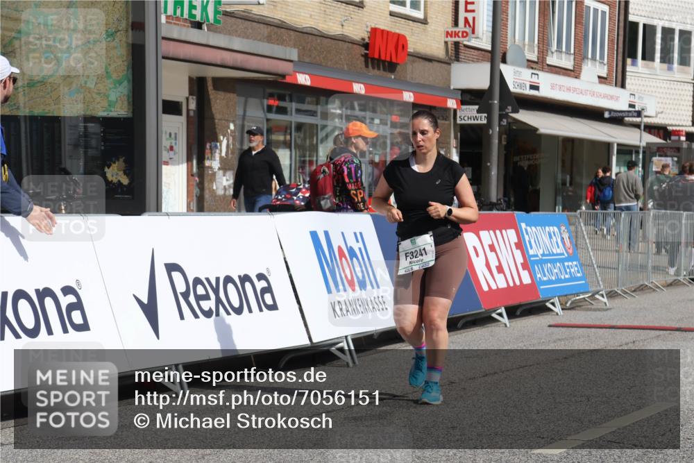 15.09.2024 - PSD Bank Halbmarathon Michael Strokosch http://msf.ph/oto/7056151 15.09.2024 12:46:26 Ziel 3241, 3421 meine-sportfotos.de