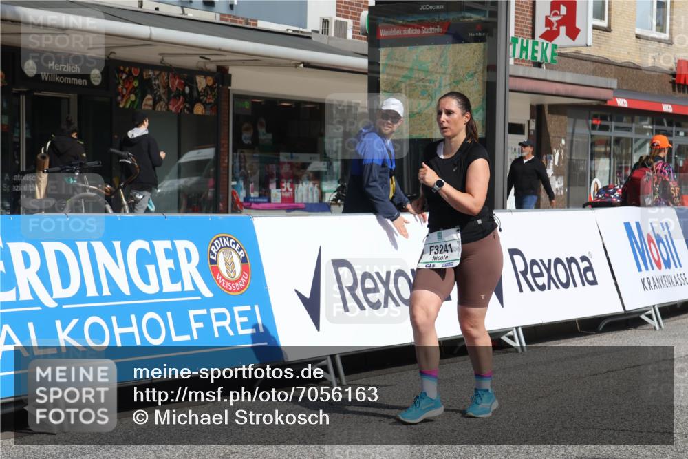 15.09.2024 - PSD Bank Halbmarathon Michael Strokosch http://msf.ph/oto/7056163 15.09.2024 12:46:27 Ziel 3241, 3455 meine-sportfotos.de