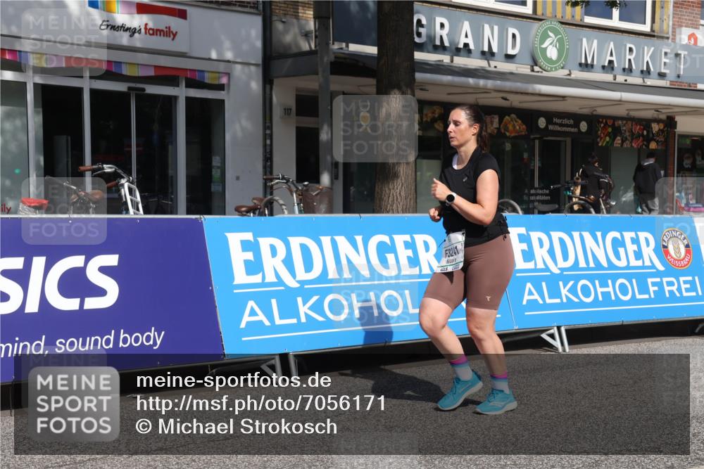 15.09.2024 - PSD Bank Halbmarathon Michael Strokosch http://msf.ph/oto/7056171 15.09.2024 12:46:29 Ziel 3241, 3455 meine-sportfotos.de