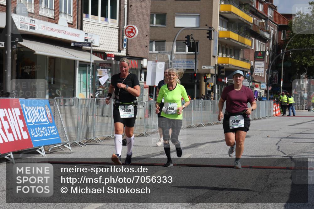 15.09.2024 - PSD Bank Halbmarathon Michael Strokosch http://msf.ph/oto/7056333 15.09.2024 12:47:32 Ziel 3331, 3395, 3459, 3460, 3461 meine-sportfotos.de