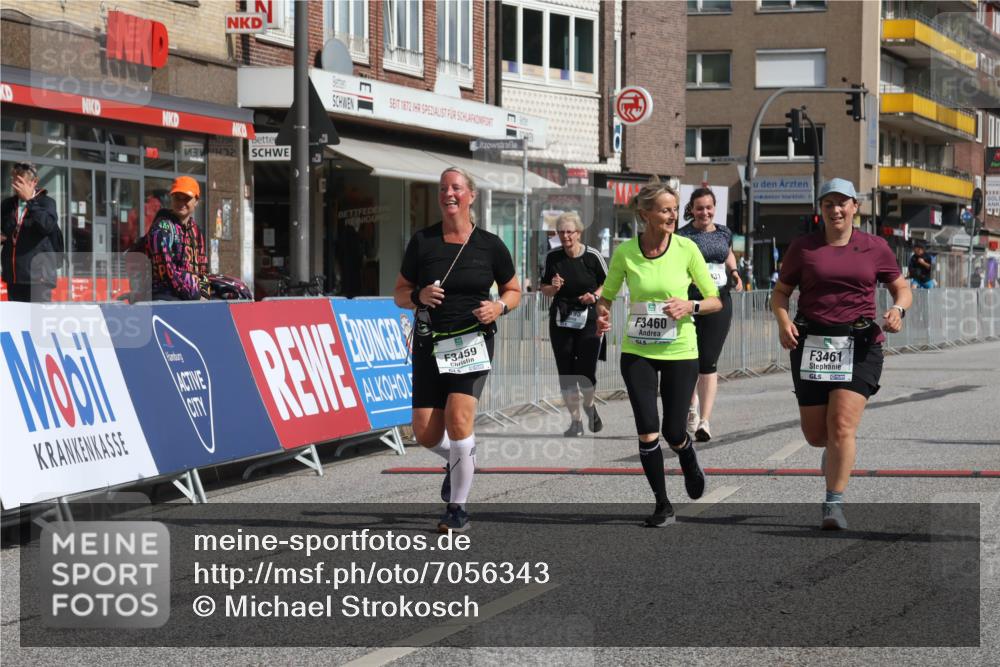 15.09.2024 - PSD Bank Halbmarathon Michael Strokosch http://msf.ph/oto/7056343 15.09.2024 12:47:33 Ziel 3331, 3395, 3459, 3460, 3461 meine-sportfotos.de