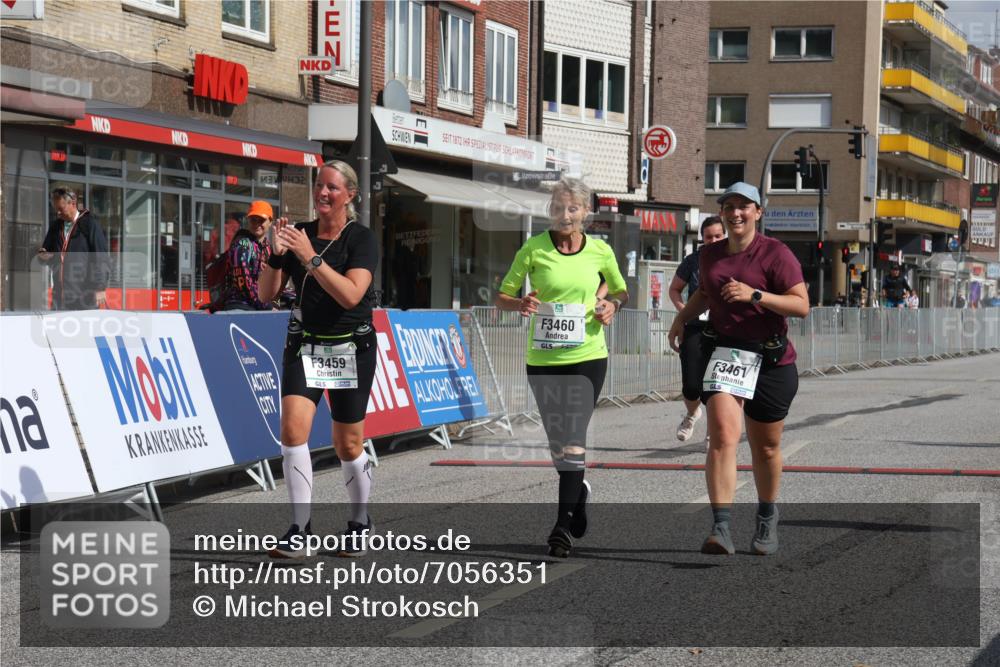 15.09.2024 - PSD Bank Halbmarathon Michael Strokosch http://msf.ph/oto/7056351 15.09.2024 12:47:34 Ziel 3331, 3395, 3459, 3460, 3461 meine-sportfotos.de