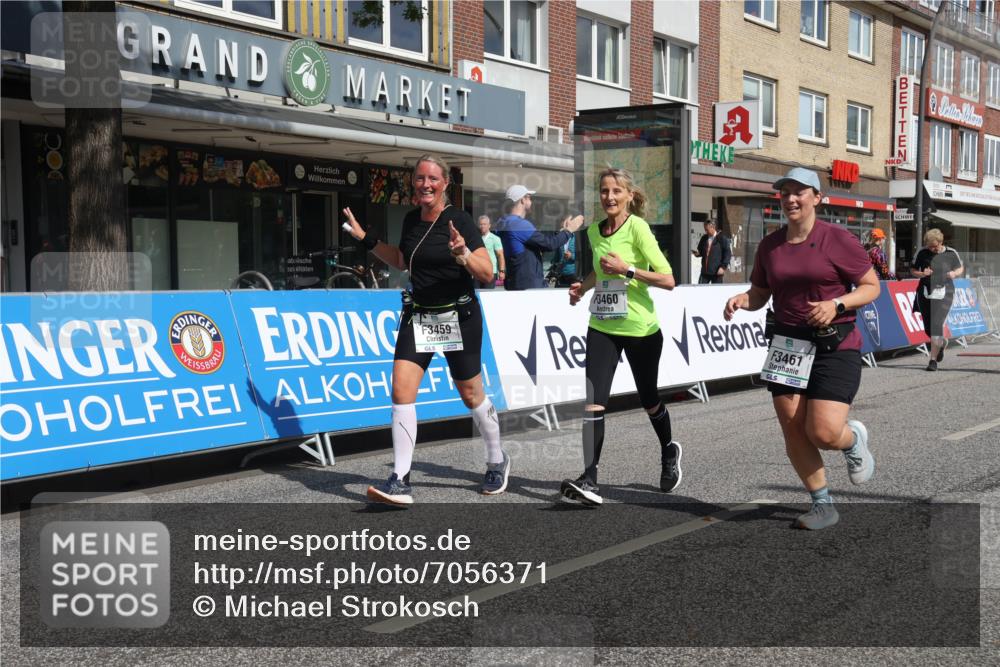 15.09.2024 - PSD Bank Halbmarathon Michael Strokosch http://msf.ph/oto/7056371 15.09.2024 12:47:37 Ziel 3331, 3395, 3459, 3460, 3461 meine-sportfotos.de
