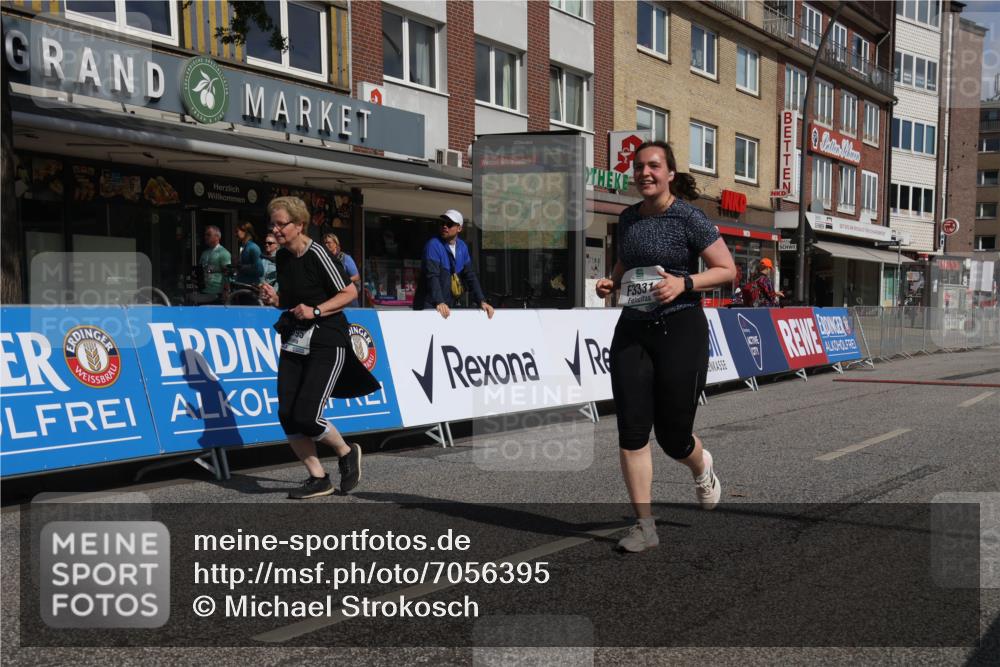 15.09.2024 - PSD Bank Halbmarathon Michael Strokosch http://msf.ph/oto/7056395 15.09.2024 12:47:41 Ziel 3331, 3395, 3459, 3460, 3461 meine-sportfotos.de