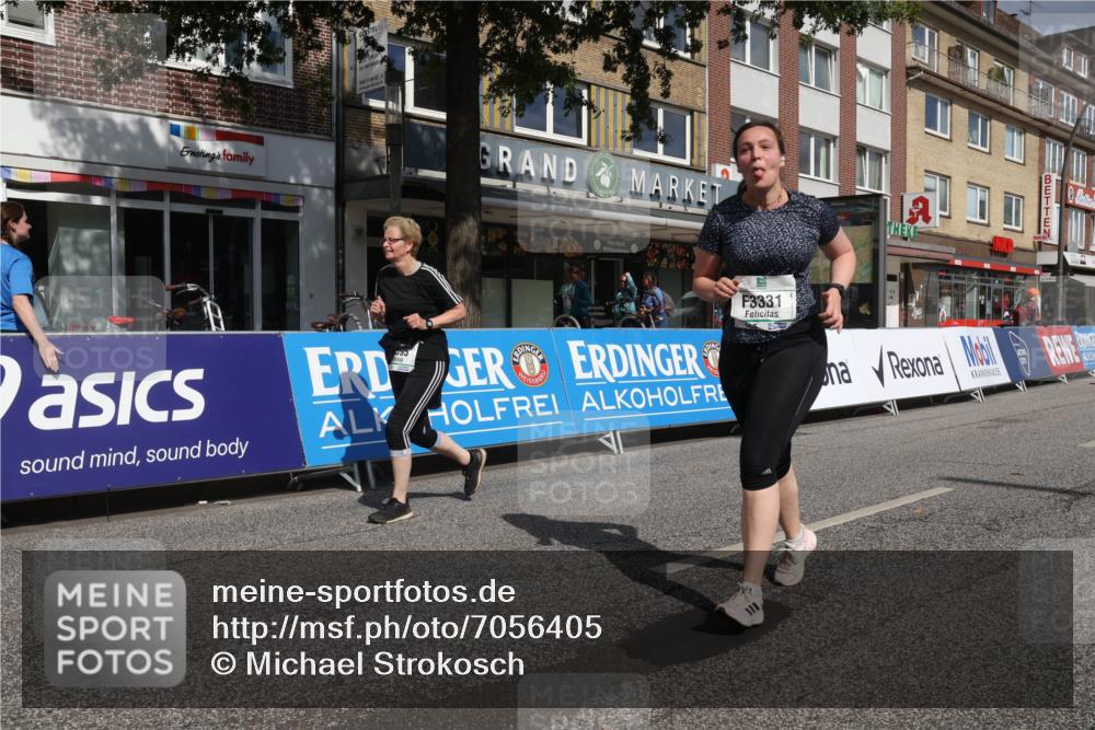 15.09.2024 - PSD Bank Halbmarathon Michael Strokosch http://msf.ph/oto/7056405 15.09.2024 12:47:42 Ziel 3331, 3395, 3459, 3460, 3461 meine-sportfotos.de