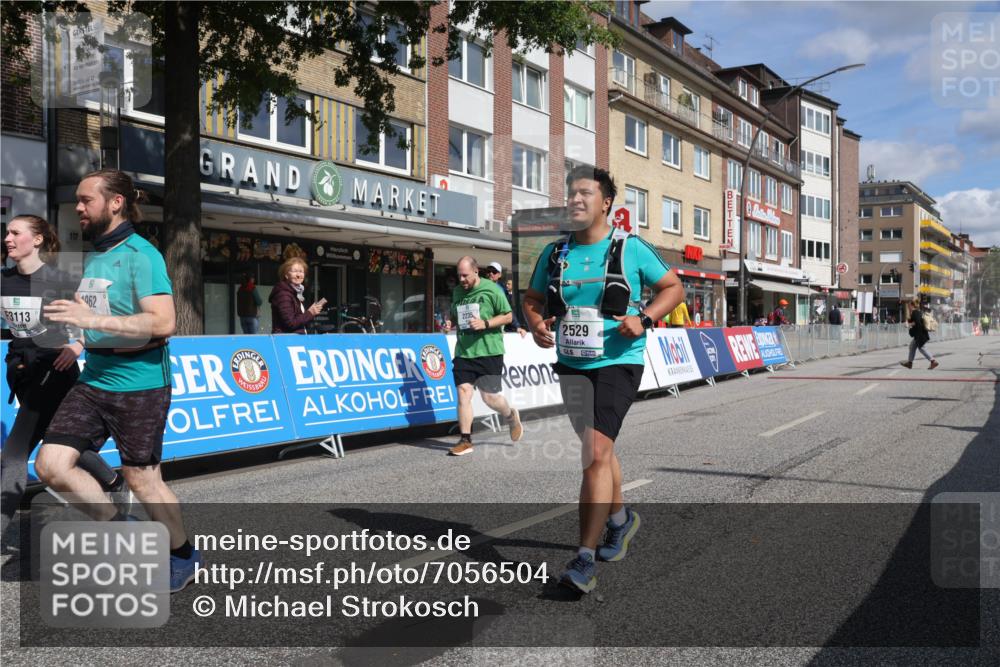 15.09.2024 - PSD Bank Halbmarathon Michael Strokosch http://msf.ph/oto/7056504 15.09.2024 12:49:38 Ziel 1962, 2235, 2529, 3113 meine-sportfotos.de
