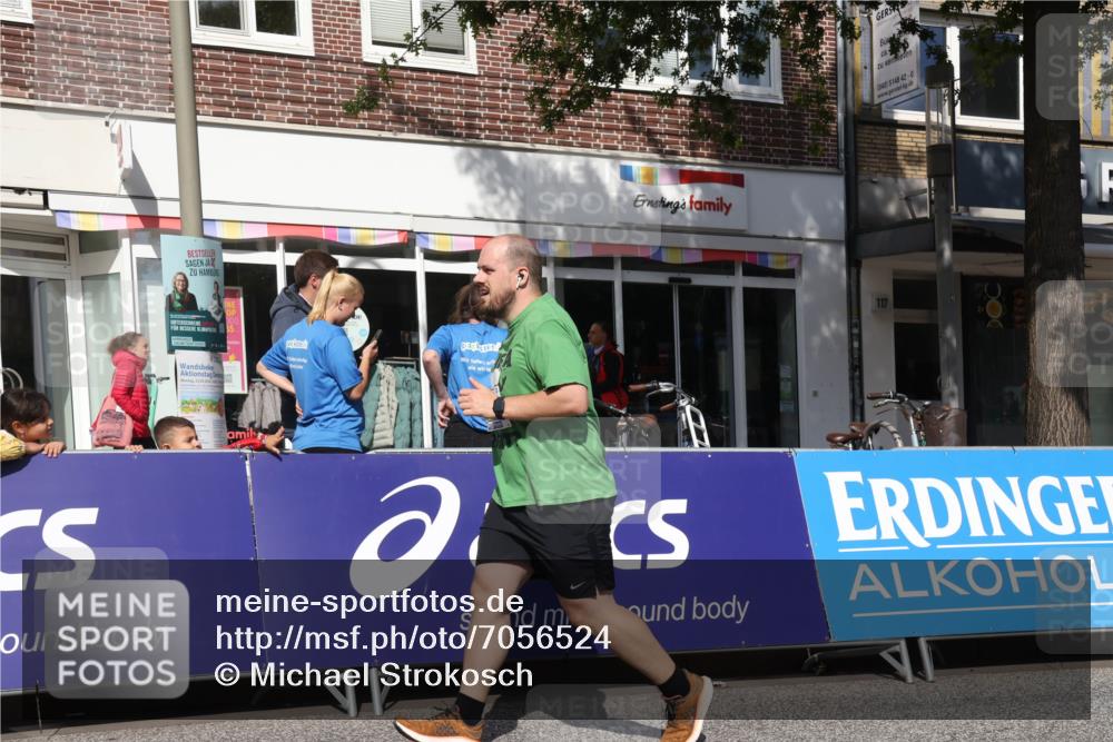 15.09.2024 - PSD Bank Halbmarathon Michael Strokosch http://msf.ph/oto/7056524 15.09.2024 12:49:40 Ziel 1962, 2235, 2529, 3113 meine-sportfotos.de