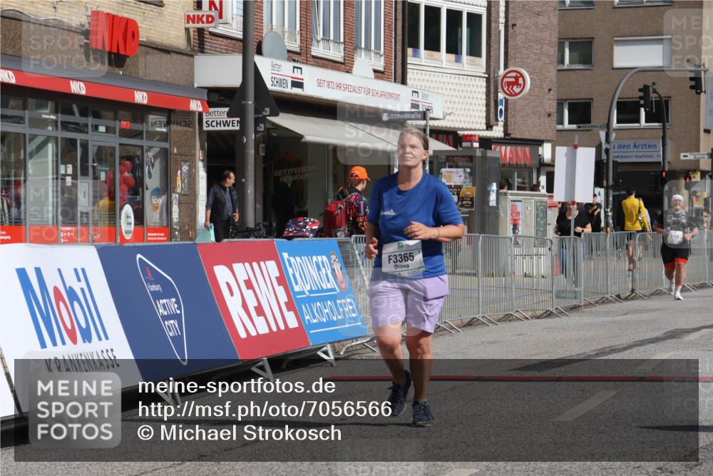 15.09.2024 - PSD Bank Halbmarathon Michael Strokosch http://msf.ph/oto/7056566 15.09.2024 12:50:07 Ziel 3365 meine-sportfotos.de
