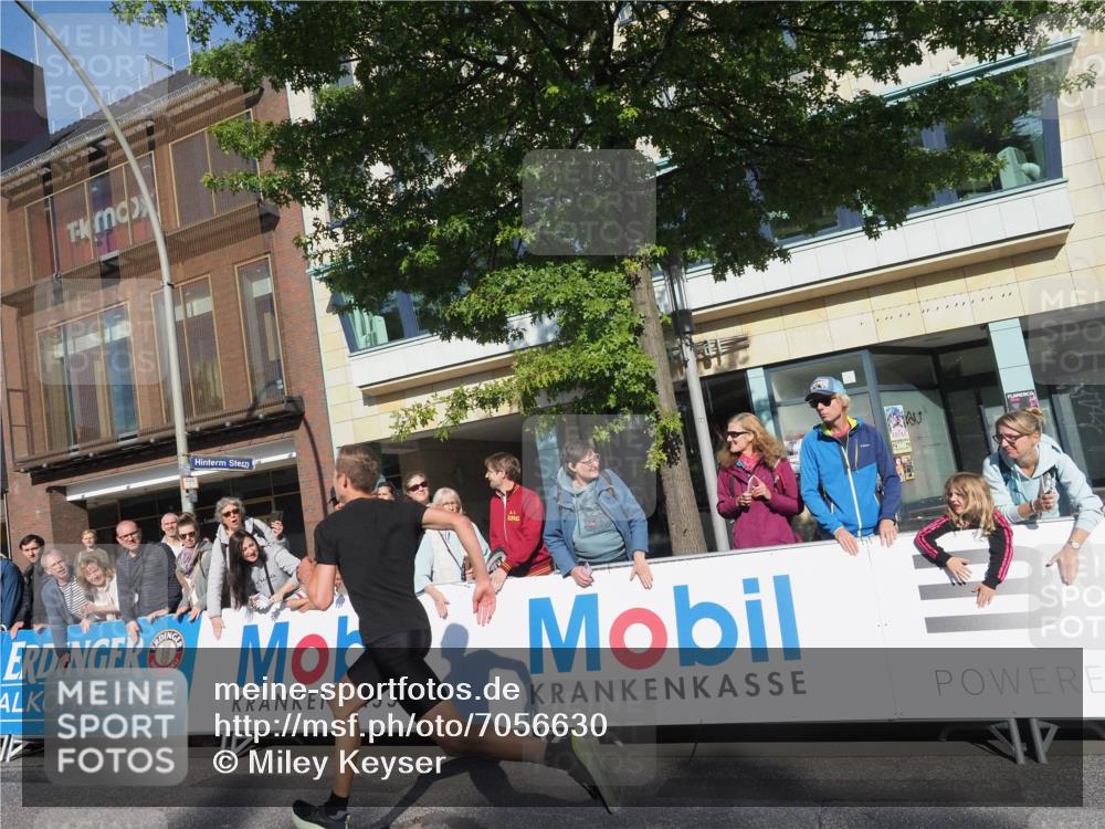 15.09.2024 - PSD Bank Halbmarathon Miley Keyser http://msf.ph/oto/7056630 15.09.2024 10:24:20 Ziel 117 meine-sportfotos.de