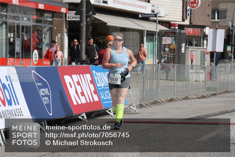 15.09.2024 - PSD Bank Halbmarathon Michael Strokosch http://msf.ph/oto/7056745 15.09.2024 12:50:32 Ziel 3322 meine-sportfotos.de