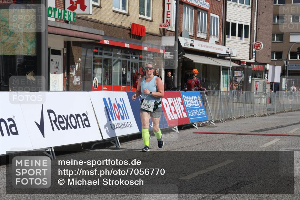 15.09.2024 - PSD Bank Halbmarathon Michael Strokosch http://msf.ph/oto/7056770 15.09.2024 12:50:33 Ziel 3322 meine-sportfotos.de