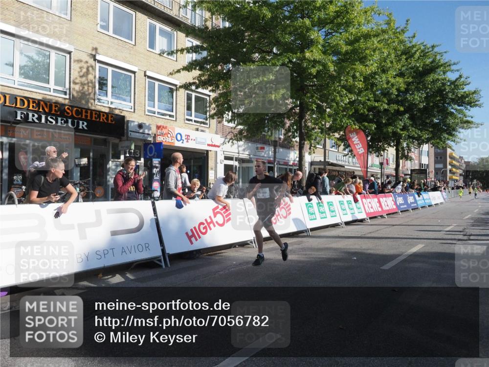 15.09.2024 - PSD Bank Halbmarathon Miley Keyser http://msf.ph/oto/7056782 15.09.2024 10:25:05 Ziel 102, 119, 131, 165, 177 meine-sportfotos.de