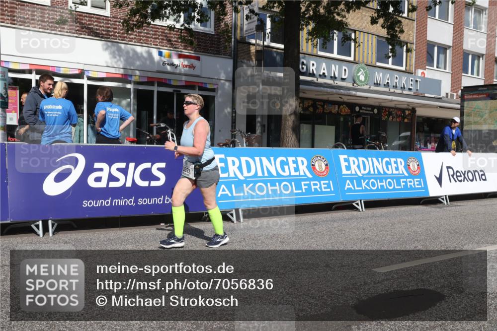 15.09.2024 - PSD Bank Halbmarathon Michael Strokosch http://msf.ph/oto/7056836 15.09.2024 12:50:39 Ziel 3322 meine-sportfotos.de