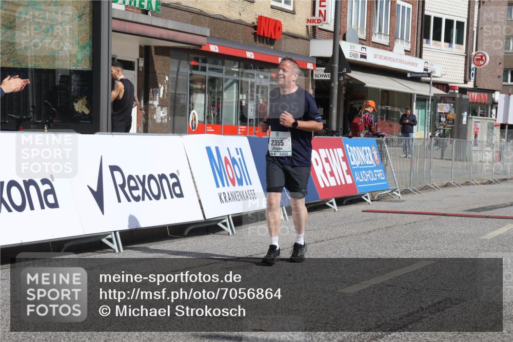15.09.2024 - PSD Bank Halbmarathon Michael Strokosch http://msf.ph/oto/7056864 15.09.2024 12:50:55 Ziel 2355 meine-sportfotos.de