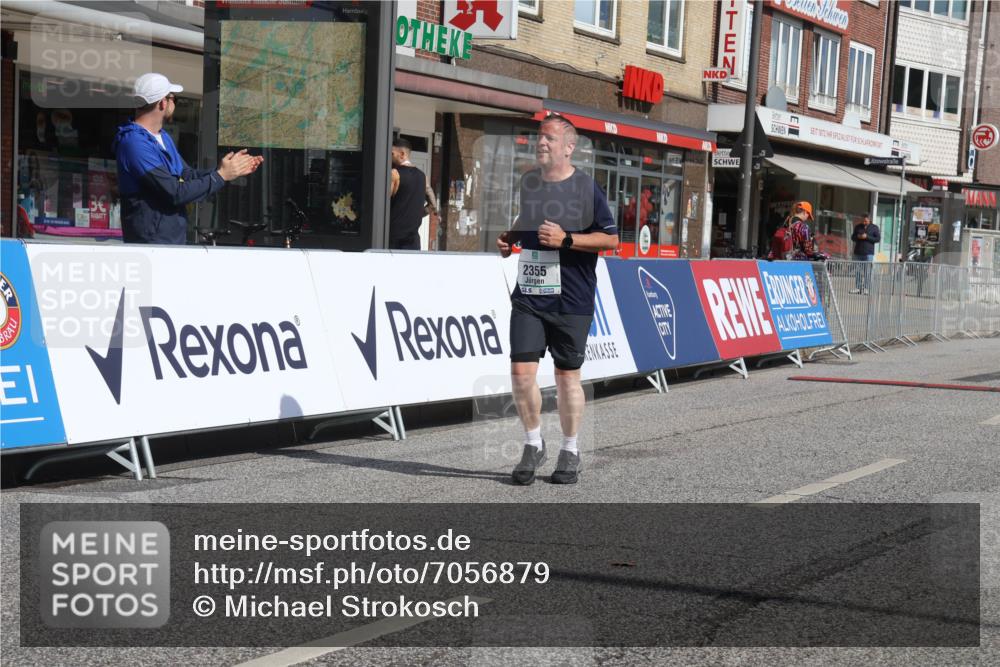 15.09.2024 - PSD Bank Halbmarathon Michael Strokosch http://msf.ph/oto/7056879 15.09.2024 12:50:56 Ziel 2355 meine-sportfotos.de