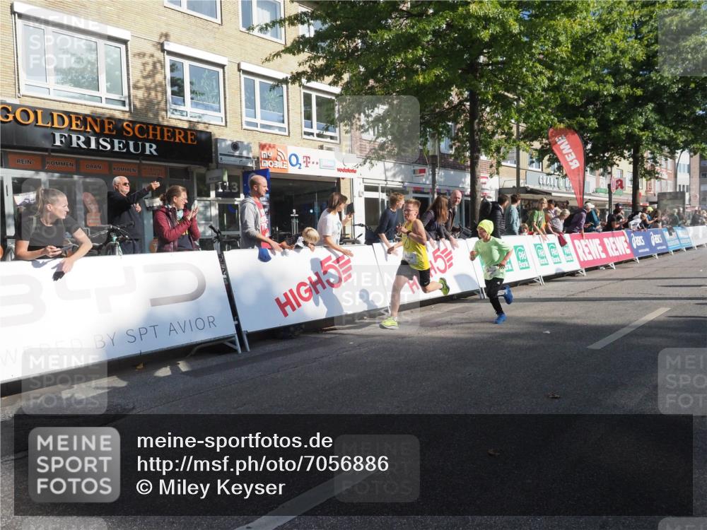 15.09.2024 - PSD Bank Halbmarathon Miley Keyser http://msf.ph/oto/7056886 15.09.2024 10:25:16 Ziel 7, 19, 66, 102, 165, 177 meine-sportfotos.de