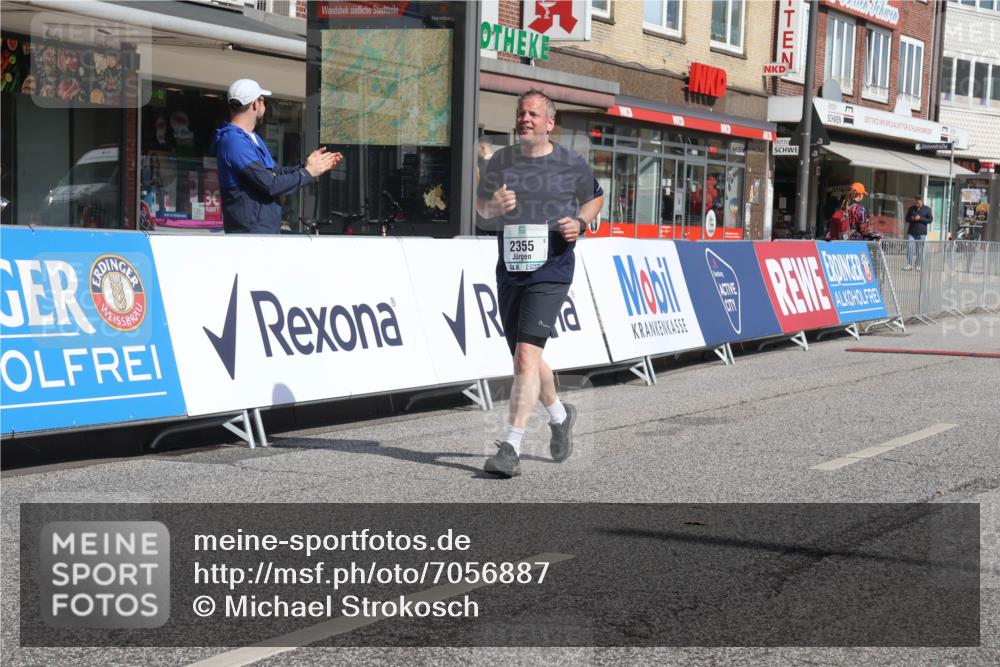 15.09.2024 - PSD Bank Halbmarathon Michael Strokosch http://msf.ph/oto/7056887 15.09.2024 12:50:56 Ziel 2355 meine-sportfotos.de