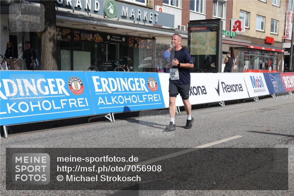 15.09.2024 - PSD Bank Halbmarathon Michael Strokosch http://msf.ph/oto/7056908 15.09.2024 12:50:58 Ziel 2355 meine-sportfotos.de