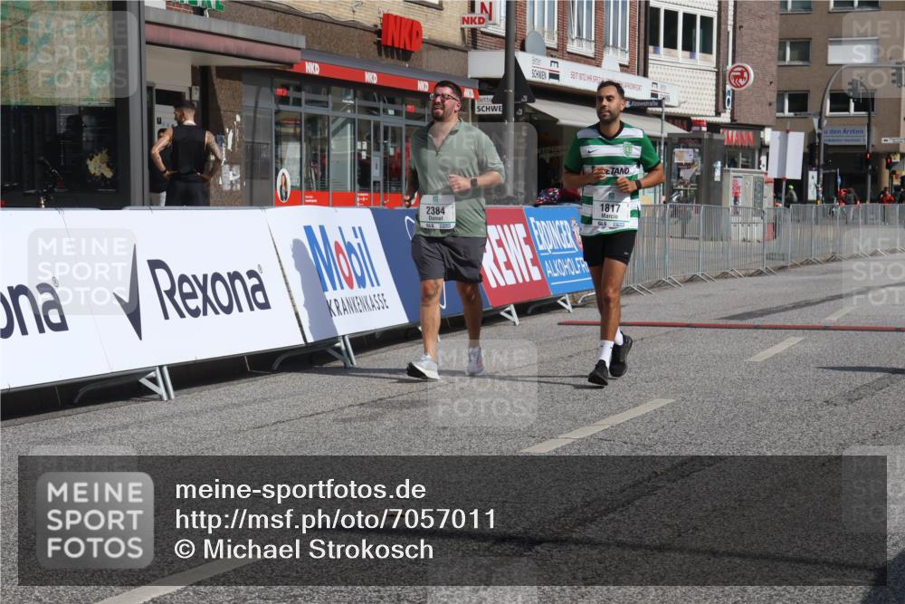 15.09.2024 - PSD Bank Halbmarathon Michael Strokosch http://msf.ph/oto/7057011 15.09.2024 12:51:15 Ziel 1817, 2384 meine-sportfotos.de