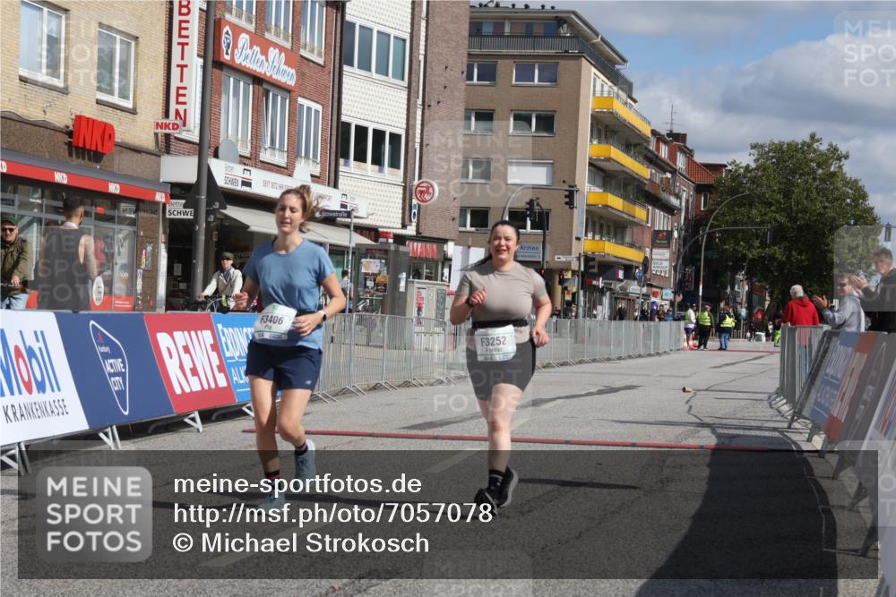 15.09.2024 - PSD Bank Halbmarathon Michael Strokosch http://msf.ph/oto/7057078 15.09.2024 12:52:56 Ziel 3252, 3406 meine-sportfotos.de