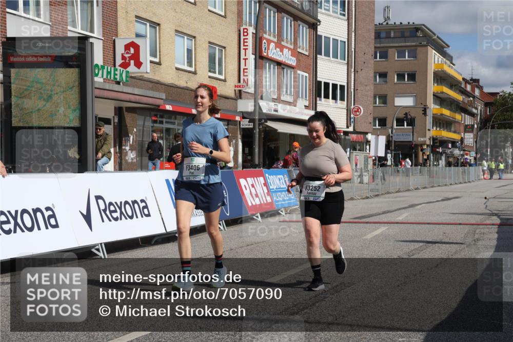 15.09.2024 - PSD Bank Halbmarathon Michael Strokosch http://msf.ph/oto/7057090 15.09.2024 12:52:57 Ziel 3252, 3406 meine-sportfotos.de