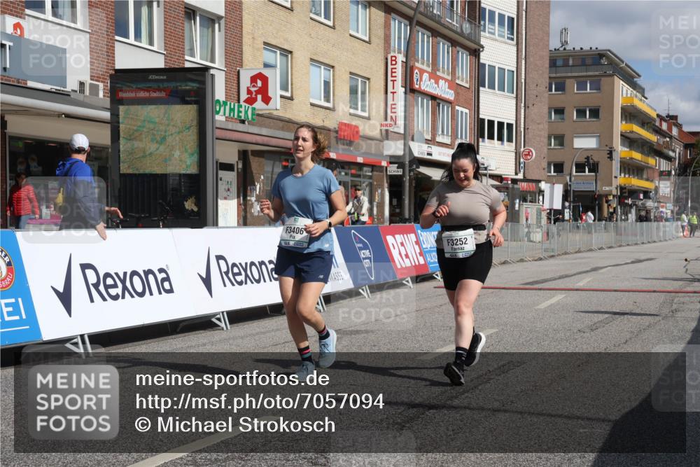 15.09.2024 - PSD Bank Halbmarathon Michael Strokosch http://msf.ph/oto/7057094 15.09.2024 12:52:58 Ziel 3252, 3406 meine-sportfotos.de