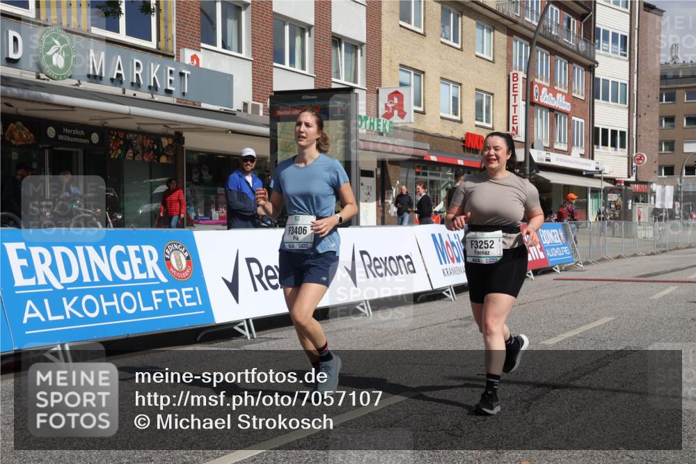 15.09.2024 - PSD Bank Halbmarathon Michael Strokosch http://msf.ph/oto/7057107 15.09.2024 12:52:58 Ziel 3252, 3406 meine-sportfotos.de