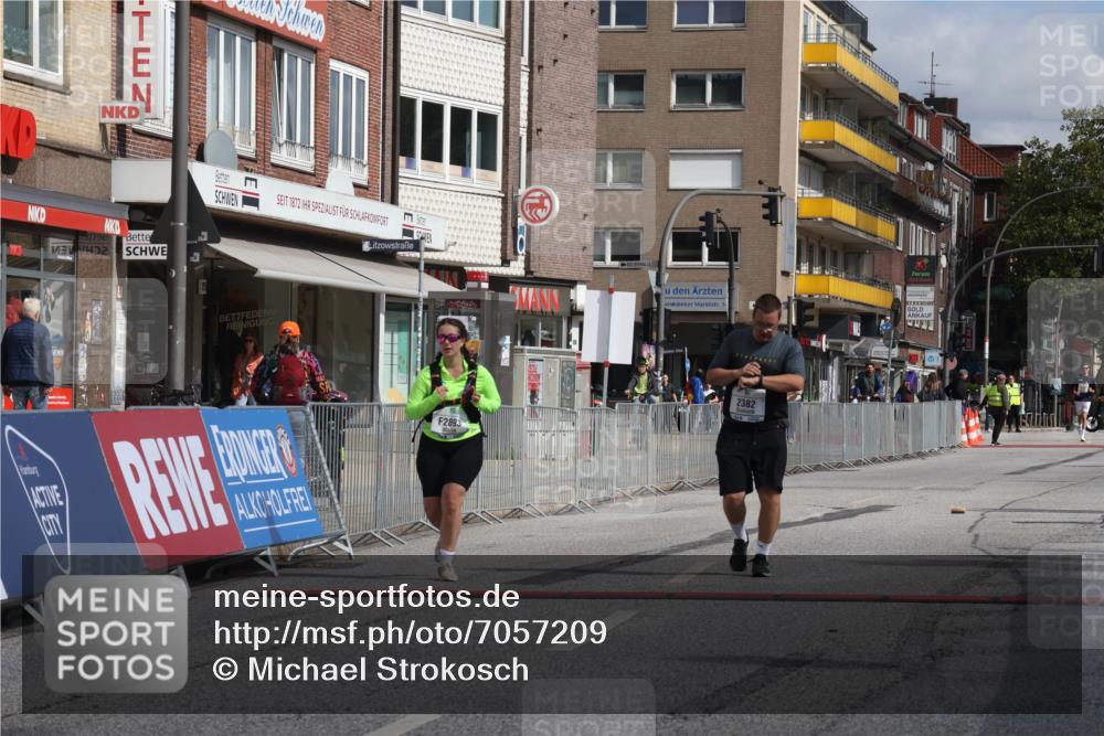15.09.2024 - PSD Bank Halbmarathon Michael Strokosch http://msf.ph/oto/7057209 15.09.2024 12:53:58 Ziel 2382, 2893 meine-sportfotos.de