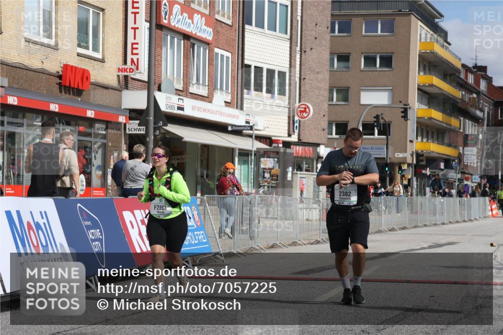 15.09.2024 - PSD Bank Halbmarathon Michael Strokosch http://msf.ph/oto/7057225 15.09.2024 12:54:00 Ziel 2382, 2893 meine-sportfotos.de