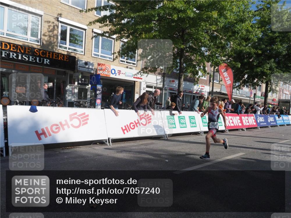 15.09.2024 - PSD Bank Halbmarathon Miley Keyser http://msf.ph/oto/7057240 15.09.2024 10:25:53 Ziel 20, 54, 98, 240, 248, 298, 300 meine-sportfotos.de