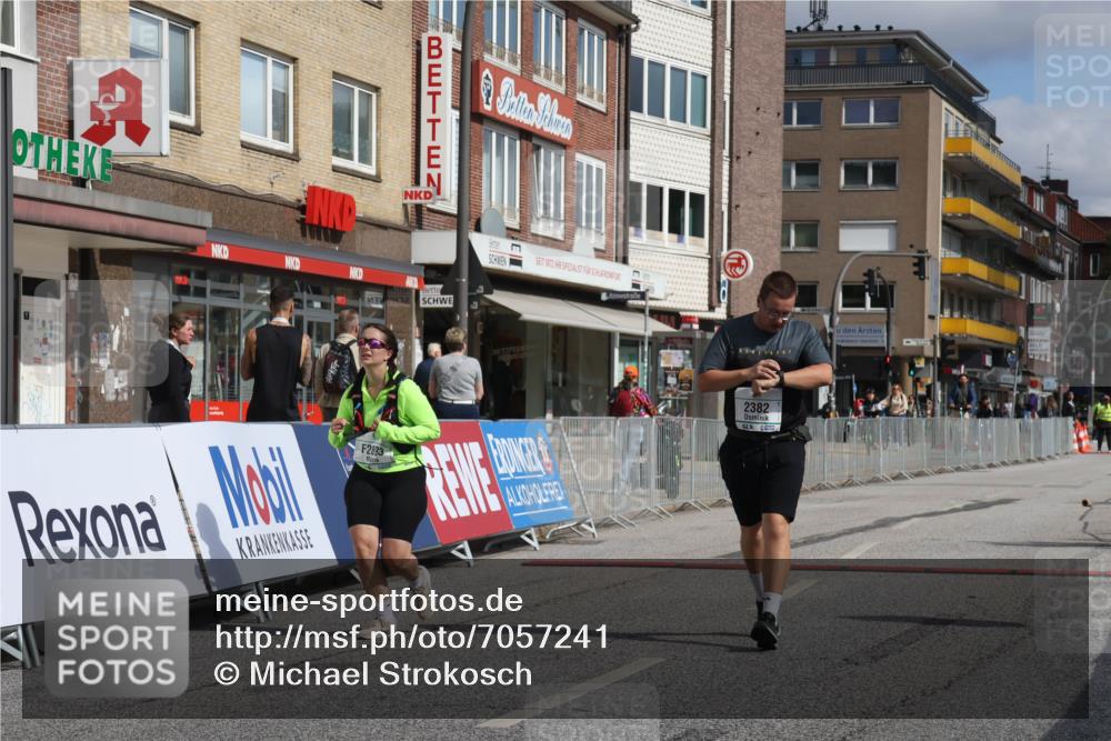 15.09.2024 - PSD Bank Halbmarathon Michael Strokosch http://msf.ph/oto/7057241 15.09.2024 12:54:01 Ziel 2382, 2893 meine-sportfotos.de