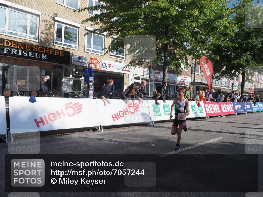 15.09.2024 - PSD Bank Halbmarathon Miley Keyser http://msf.ph/oto/7057244 15.09.2024 10:25:53 Ziel 20, 54, 98, 240, 248, 298, 300 meine-sportfotos.de