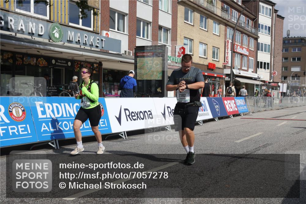 15.09.2024 - PSD Bank Halbmarathon Michael Strokosch http://msf.ph/oto/7057278 15.09.2024 12:54:04 Ziel 2382, 2893 meine-sportfotos.de
